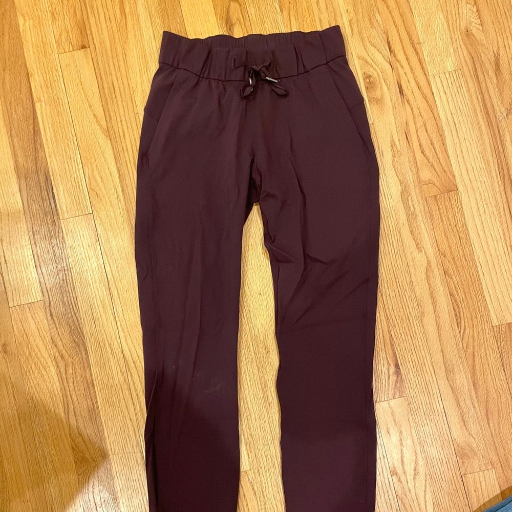Lululemon Maroon On The Fly Pant